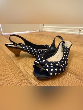 Polkadot Kitten Heels